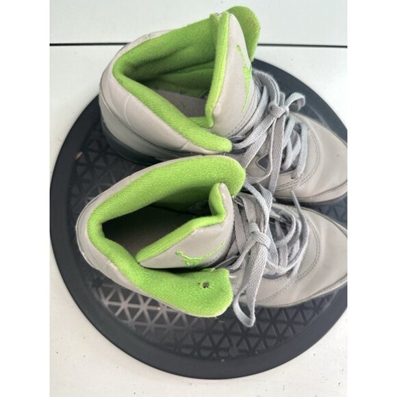 Air Jordan 5 Retro Youth Sneakers 1.5Y Green Bean Grey DQ3735-003 Reflective - Picture 3 of 10